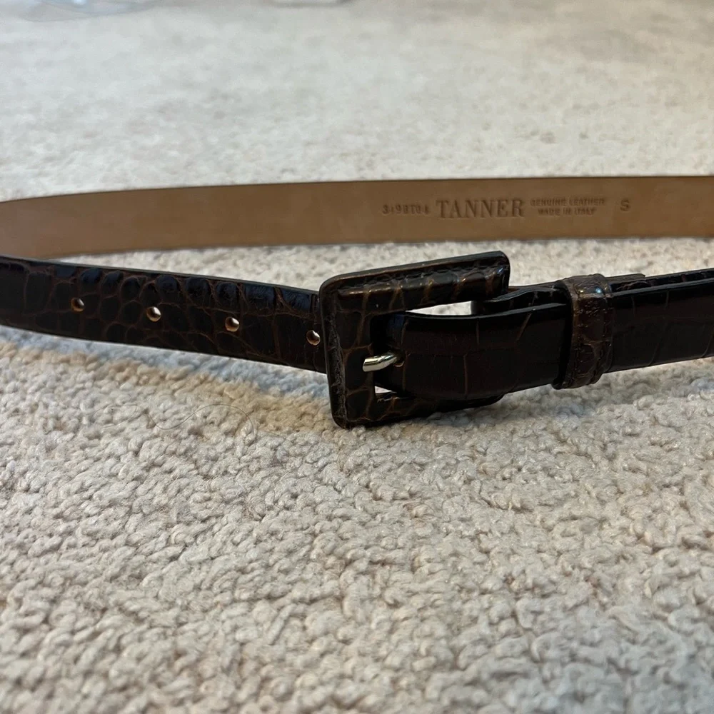 Tanner Women’s Brown Genuine Leather Belt Size Small‎